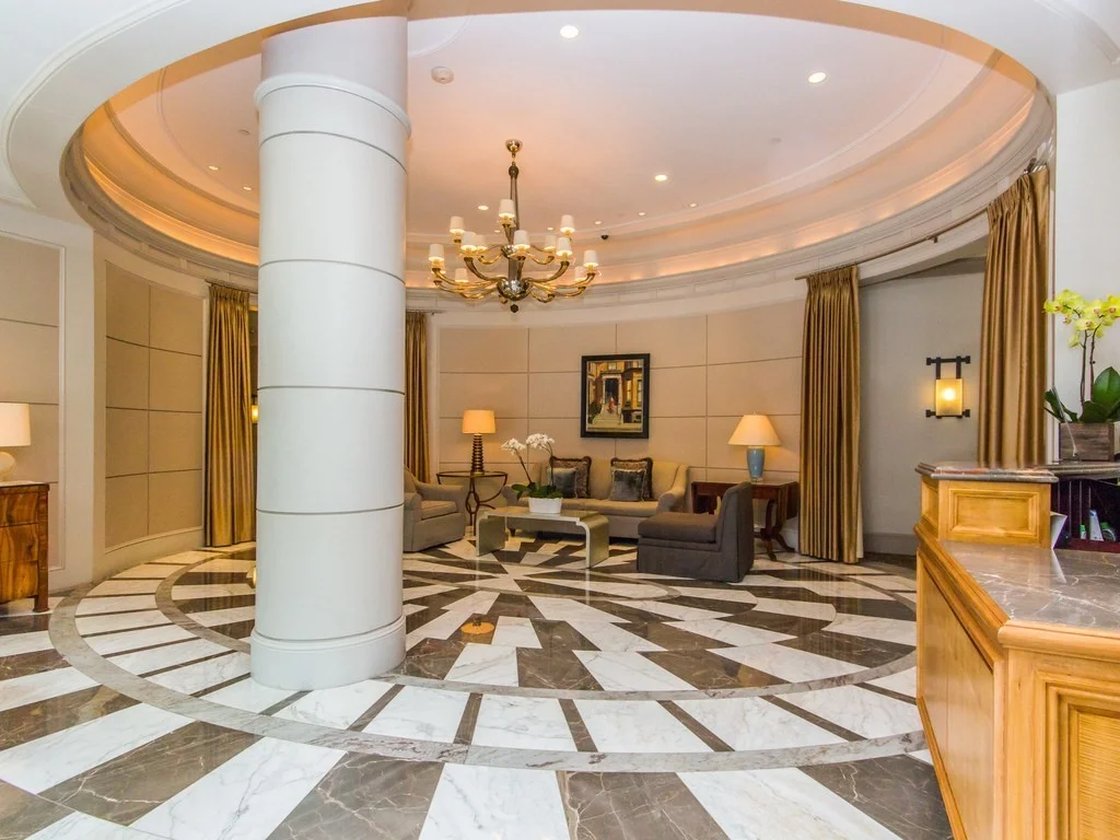 303 Columbus Ave, Back Bay