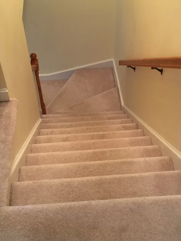 7 Conant Rd, Winchester