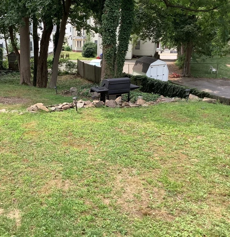 10 Moulton Ct, Beverly