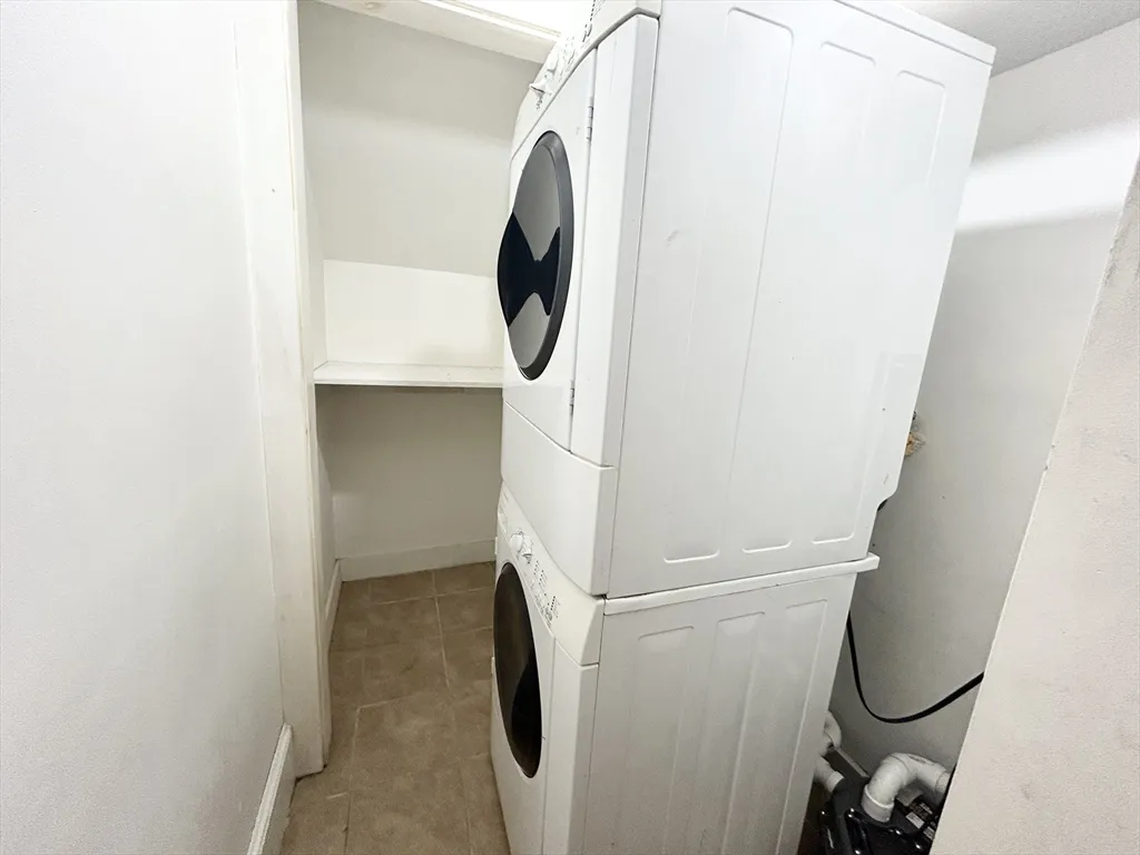 1568 Tremont St, Mission Hill