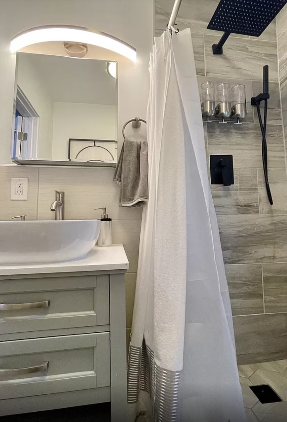 33 Gilman St, East Somerville