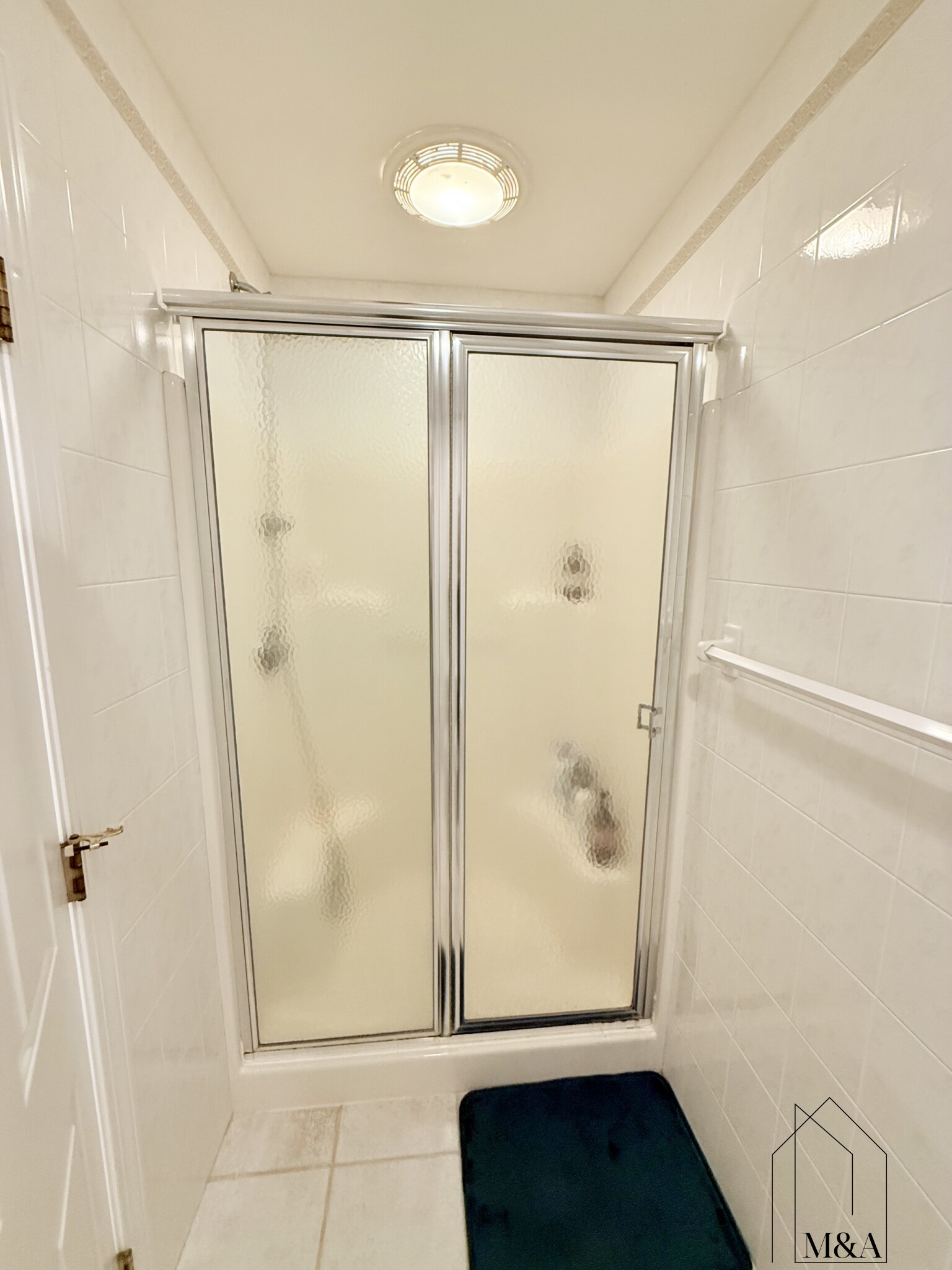 16 Avery Path, Oak Hill