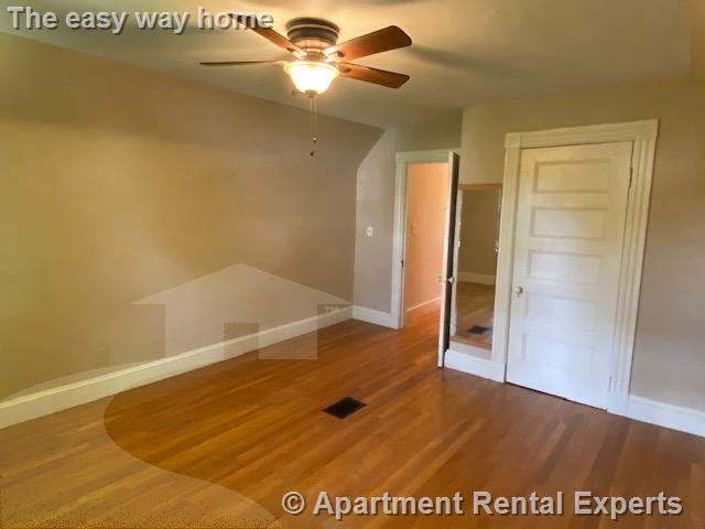 10 Usher Rd, West Medford