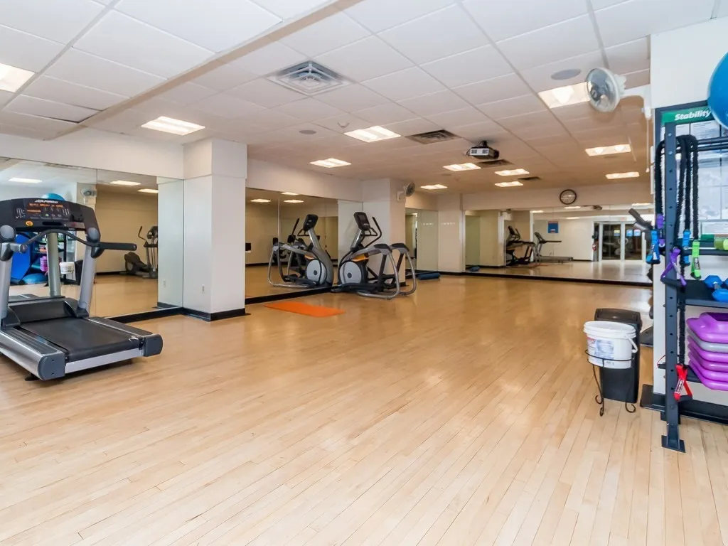 99 Pond Ave, Brookline Village