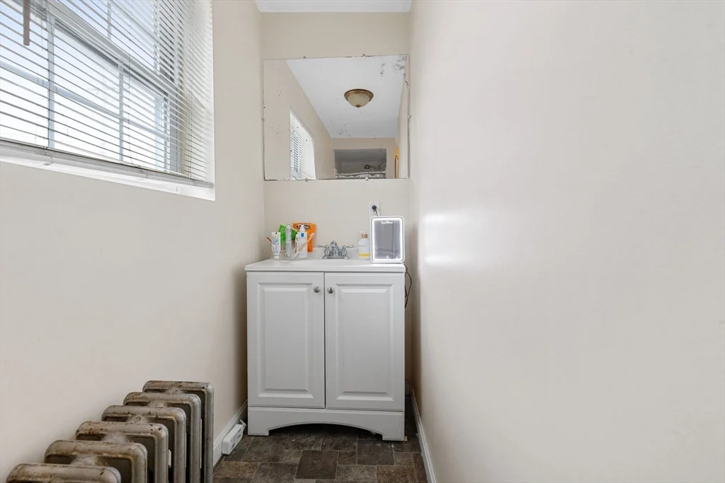 19 Alfred St, Everett