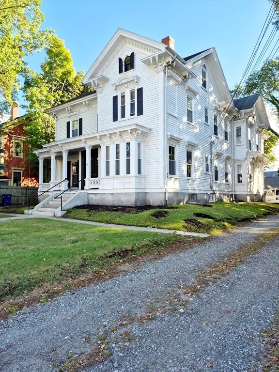 126 W Wyoming, Melrose