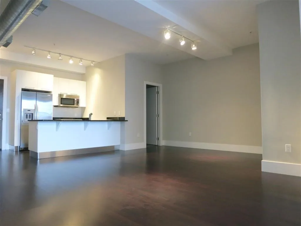 154 West 2nd St, South Boston