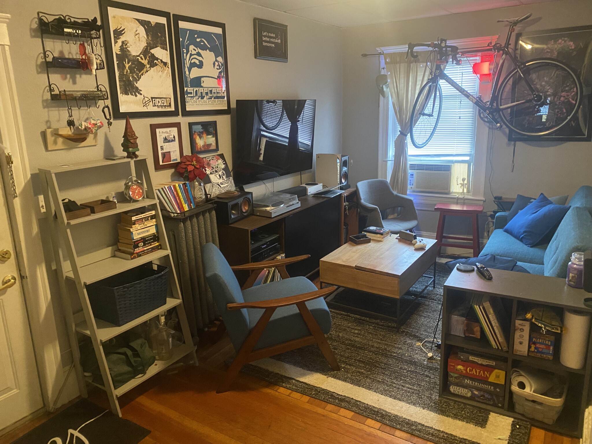 6 Alberta Ter, North Cambridge