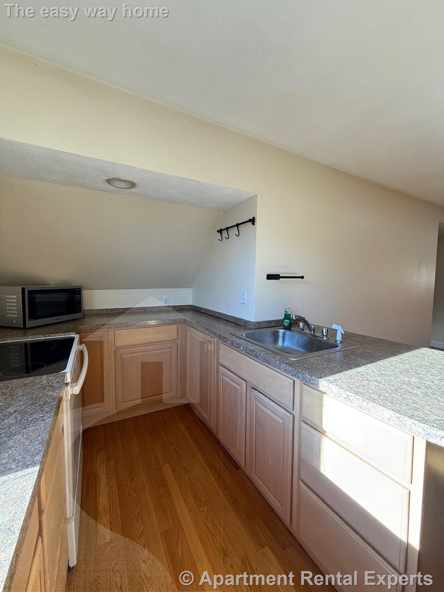 16 Winter St, Davis Square