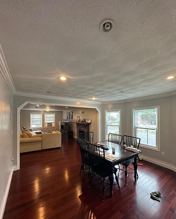 73 Almont St, Medford