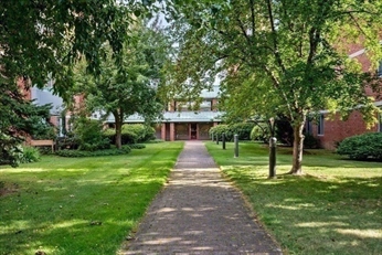 183 Oak St, Newton Upper Falls