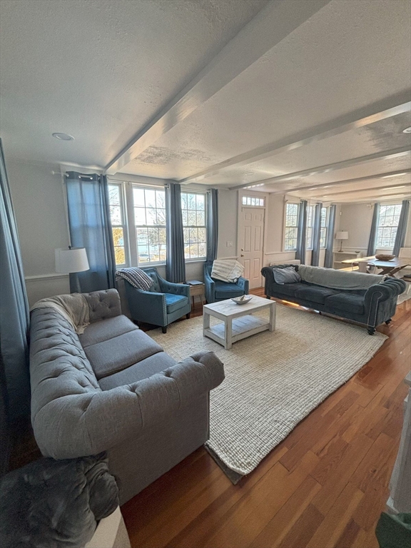 16 Jefferson Shores Rd, Cohasset Narrows