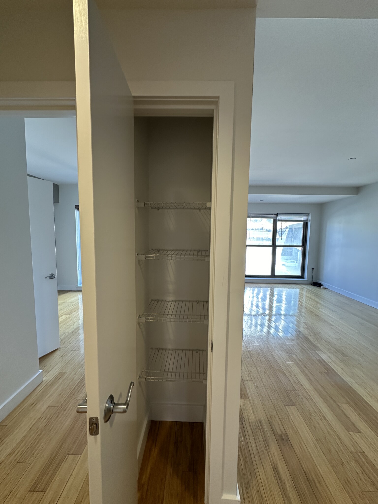 1085 Boylston St, Fenway