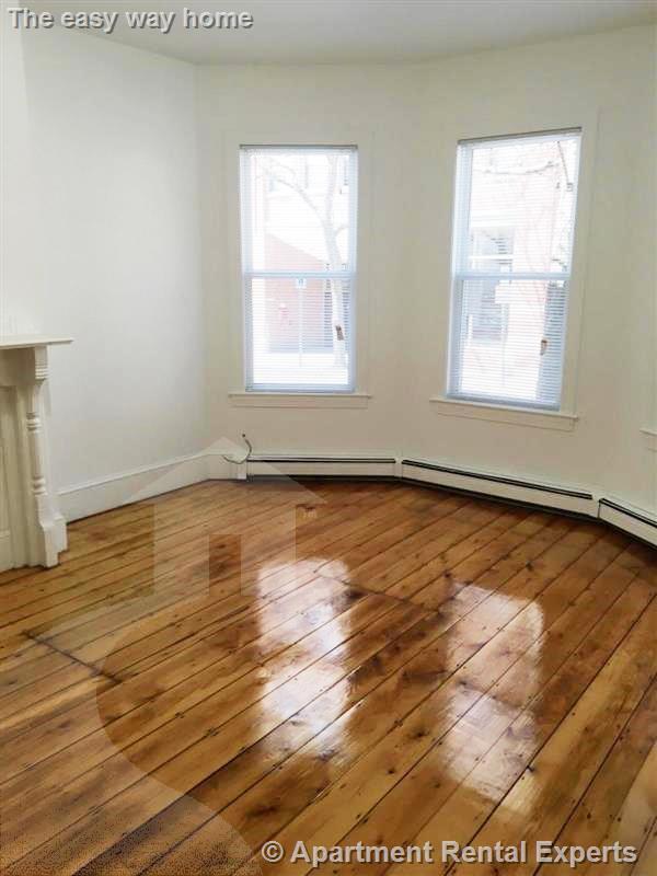 254 Windsor St, Central Square