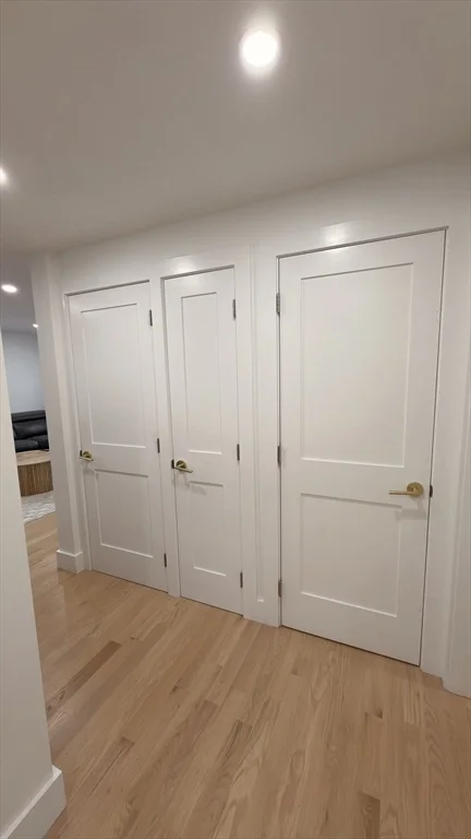 6 Pratt Ave, Beverly