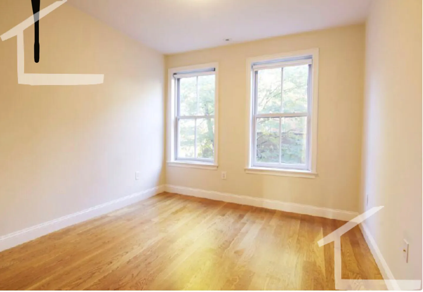 104 Hammond St, Roxbury