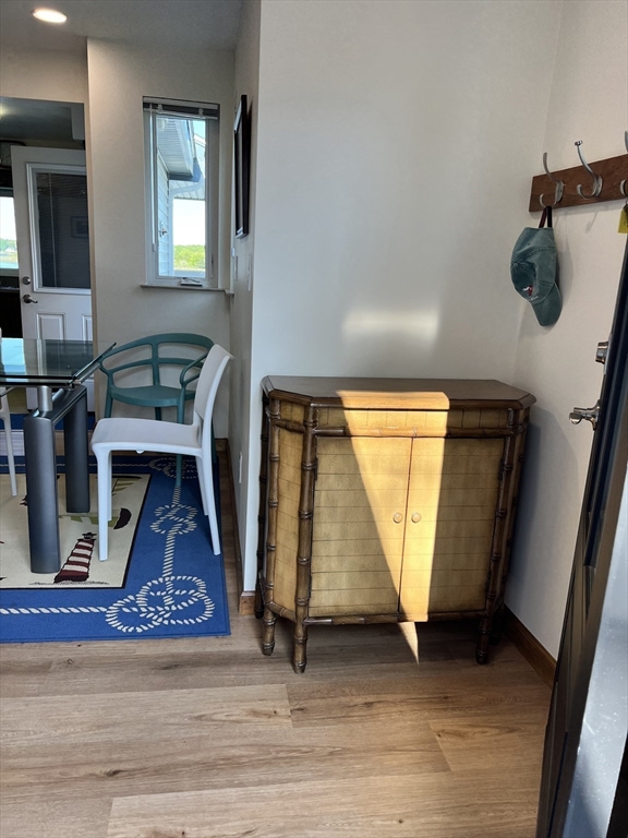 162 R Pettey Ln, South Westport