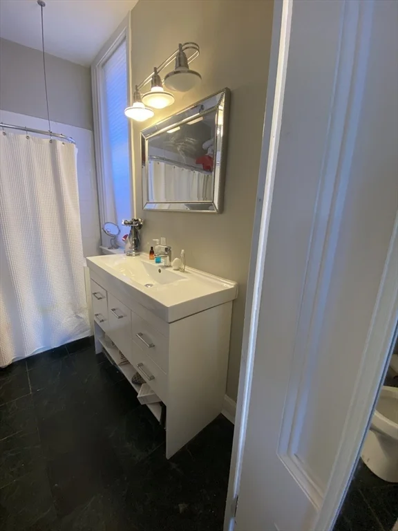 2 Otis Pl, Beacon Hill