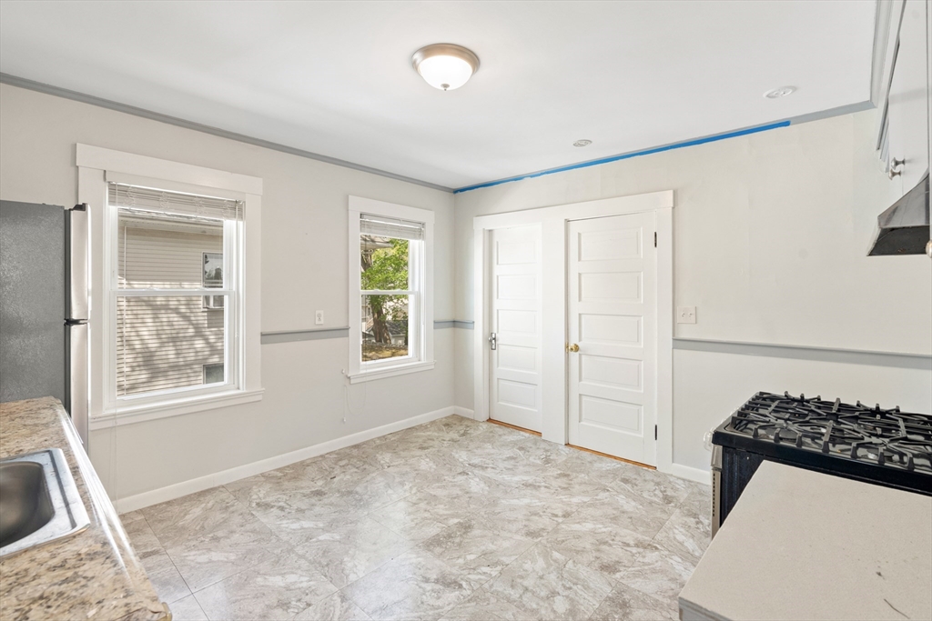 9-11 West St, Norwood