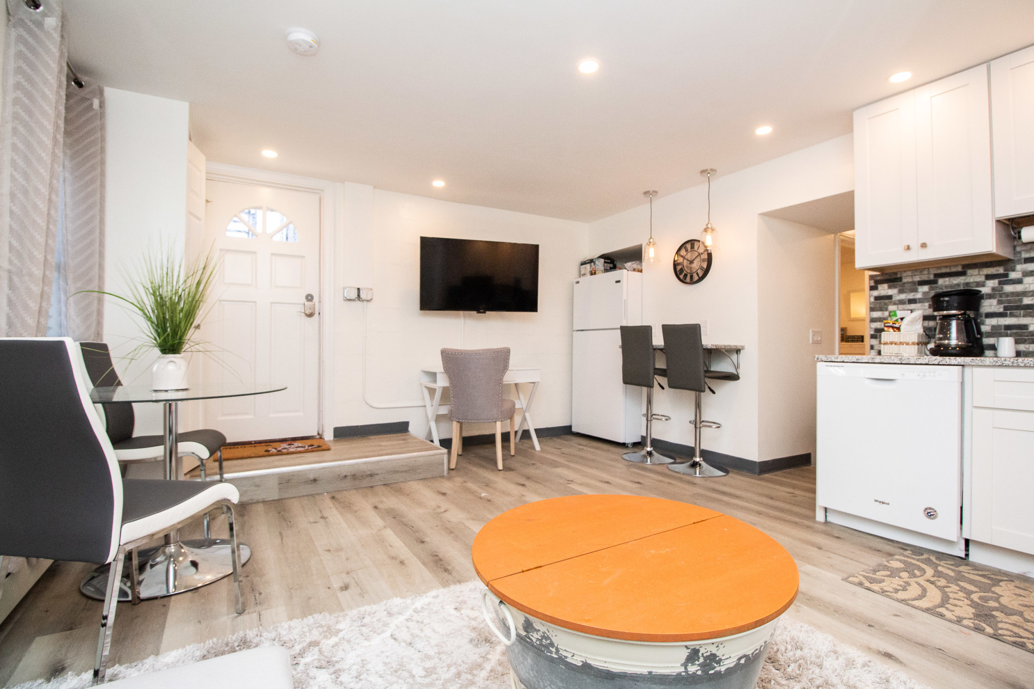 49 Boylston St, Brookline Village