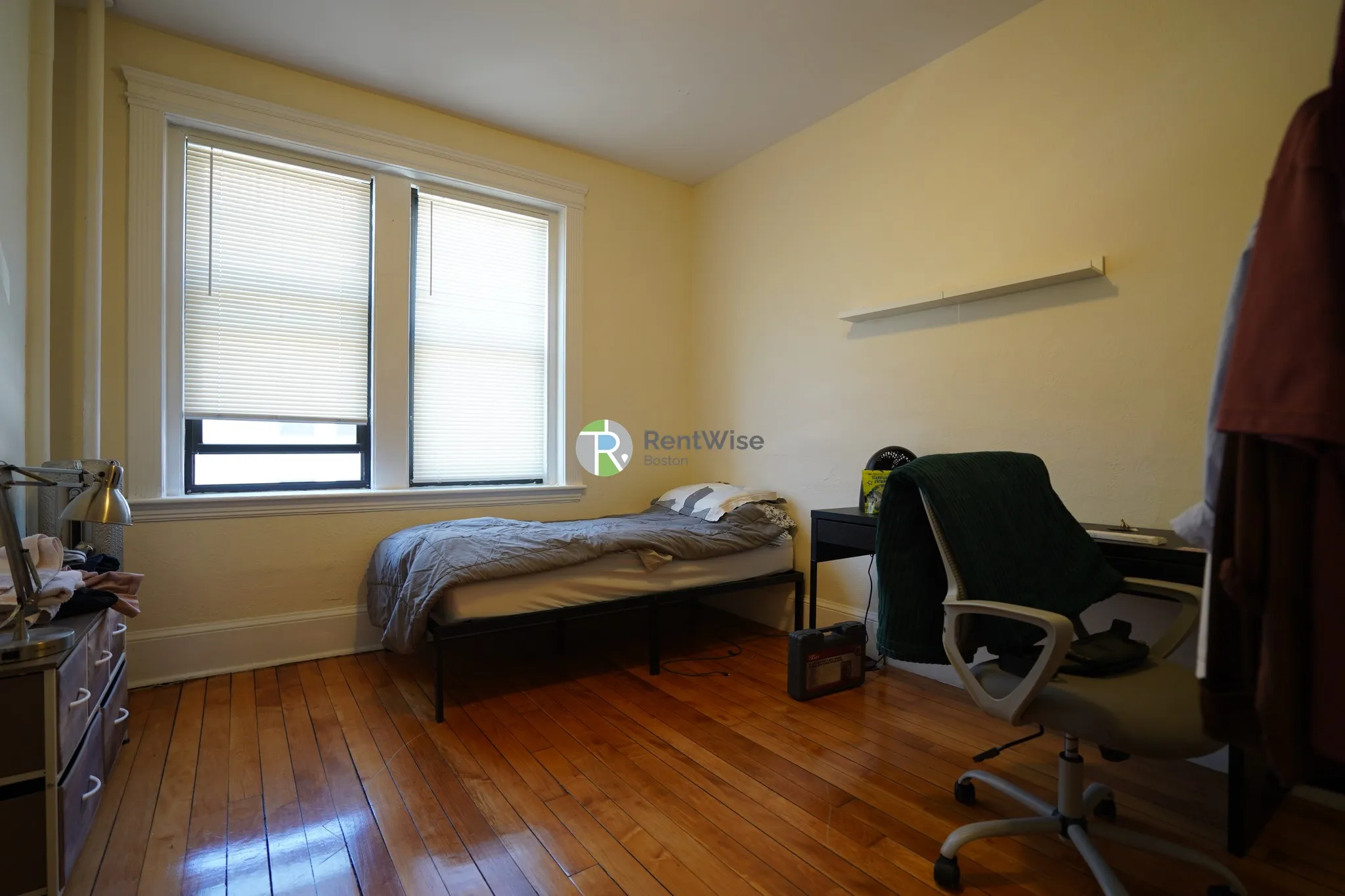 20 Royce Rd, Brighton