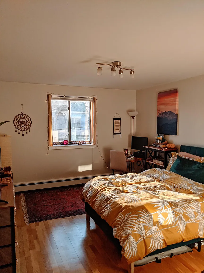 44 Lafayette Ave, Chelsea