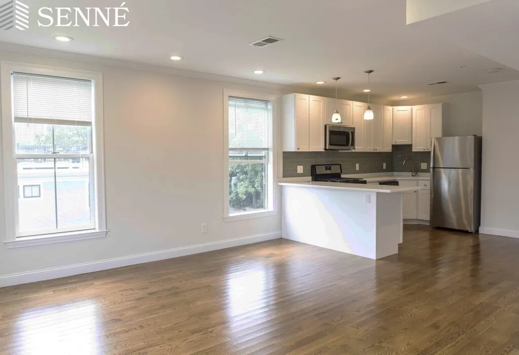 2747 Washington St, East Boston