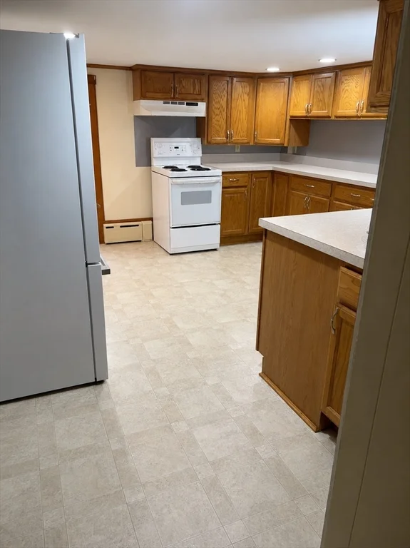 903 Prospect, Somerset