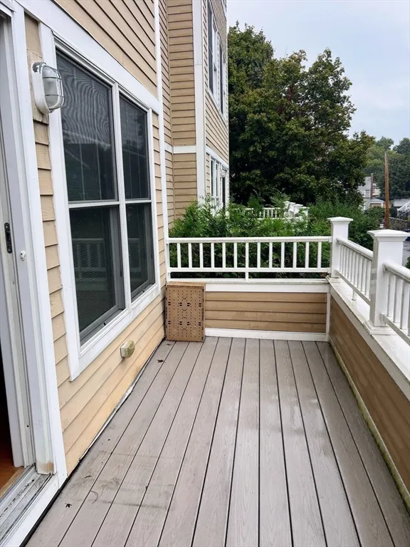 11 Cheriton Rd, West Roxbury