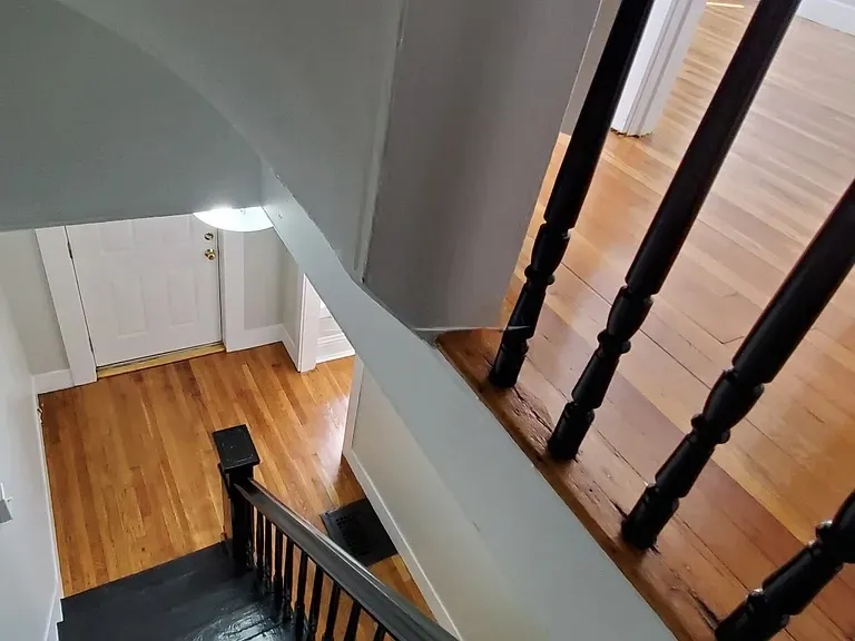 79 Hammond St, Banks Square