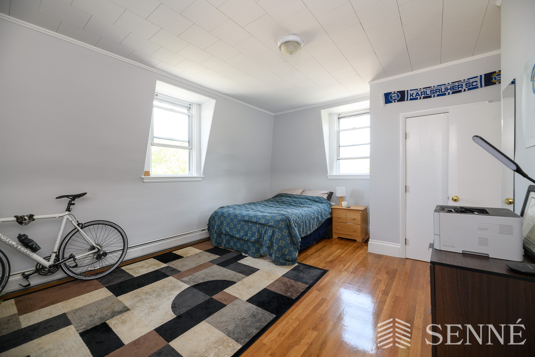 53 Main St, Winter Hill