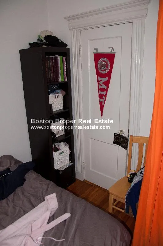1111 Boylston St, Fenway