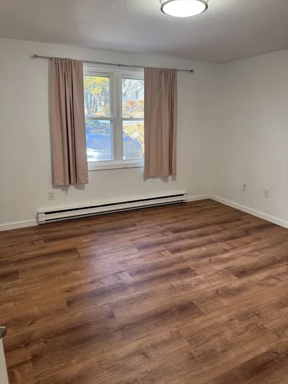 15 Eustis St, Burncoat