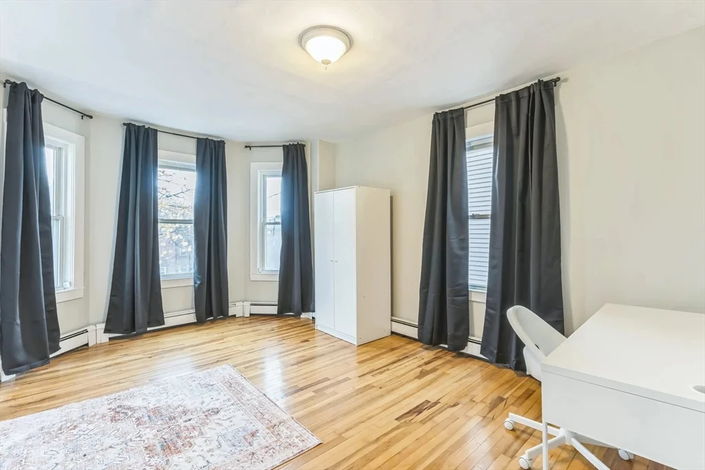 2A Sherman St, Neighborhood Nine