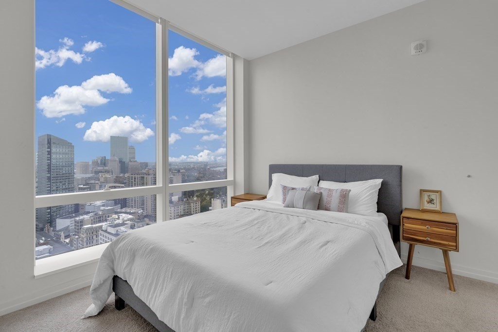 1 Franklin St, Midtown