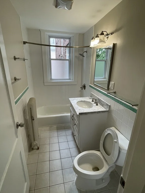 235 Freeman St, Coolidge Corner