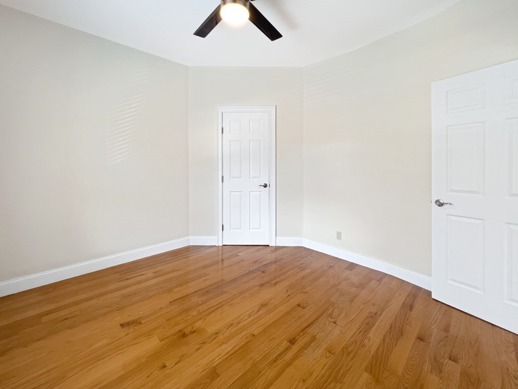 94 Winthrop St, Roxbury