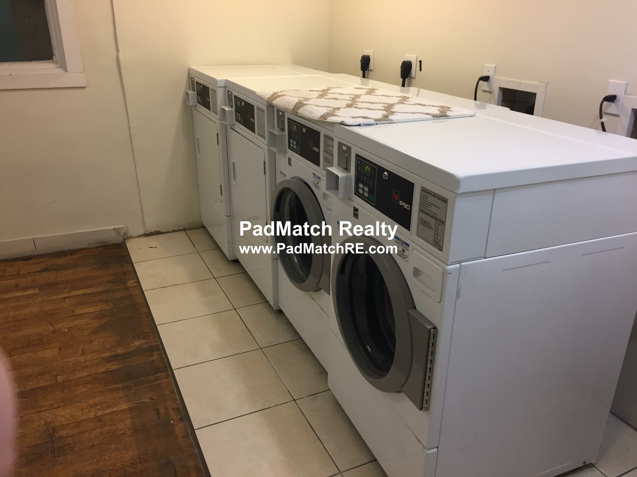 41 Bay State Rd, Fenway