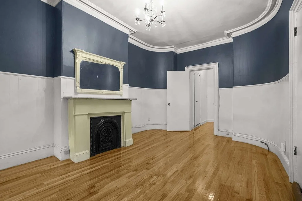 6 Dwight St, South End