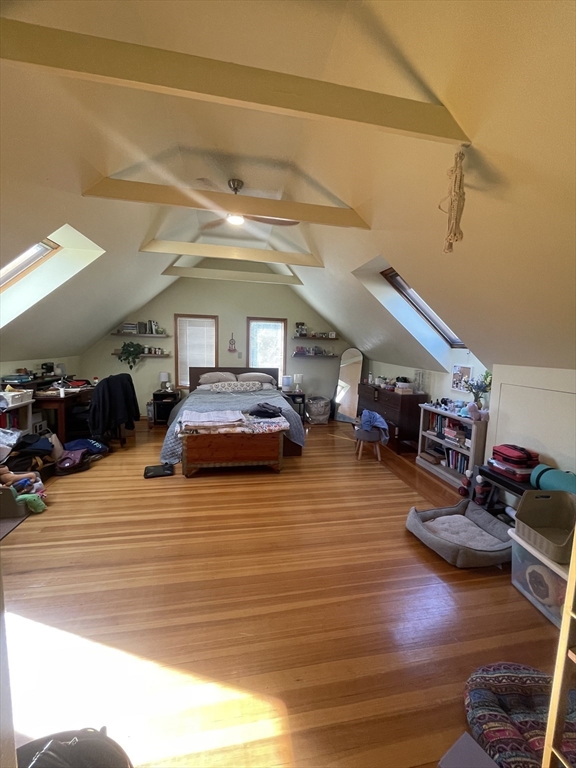 20 Burnham St, Somerville