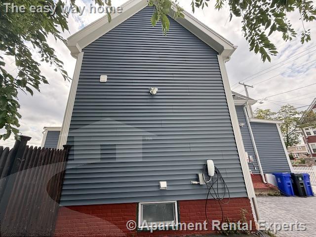 317 Lynn St, Malden