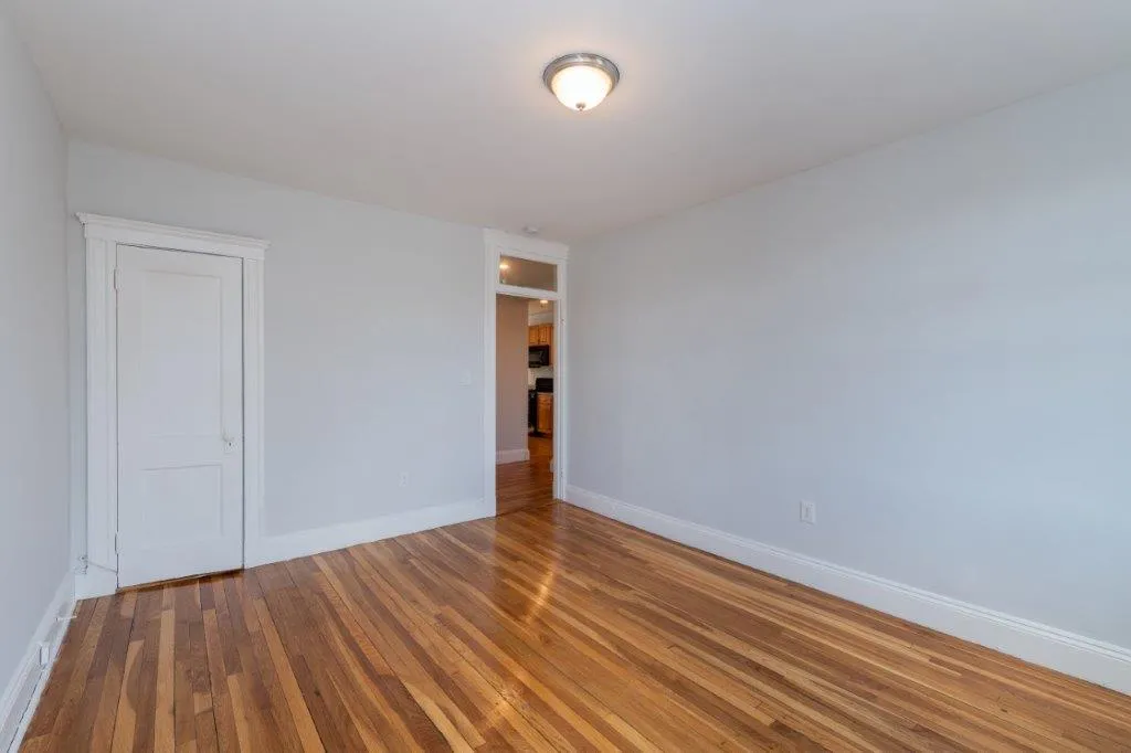 286 Chestnut Hill Ave, Brighton