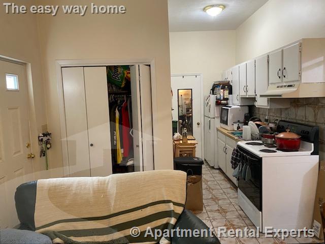 219 Massachusetts Ave, East Arlington