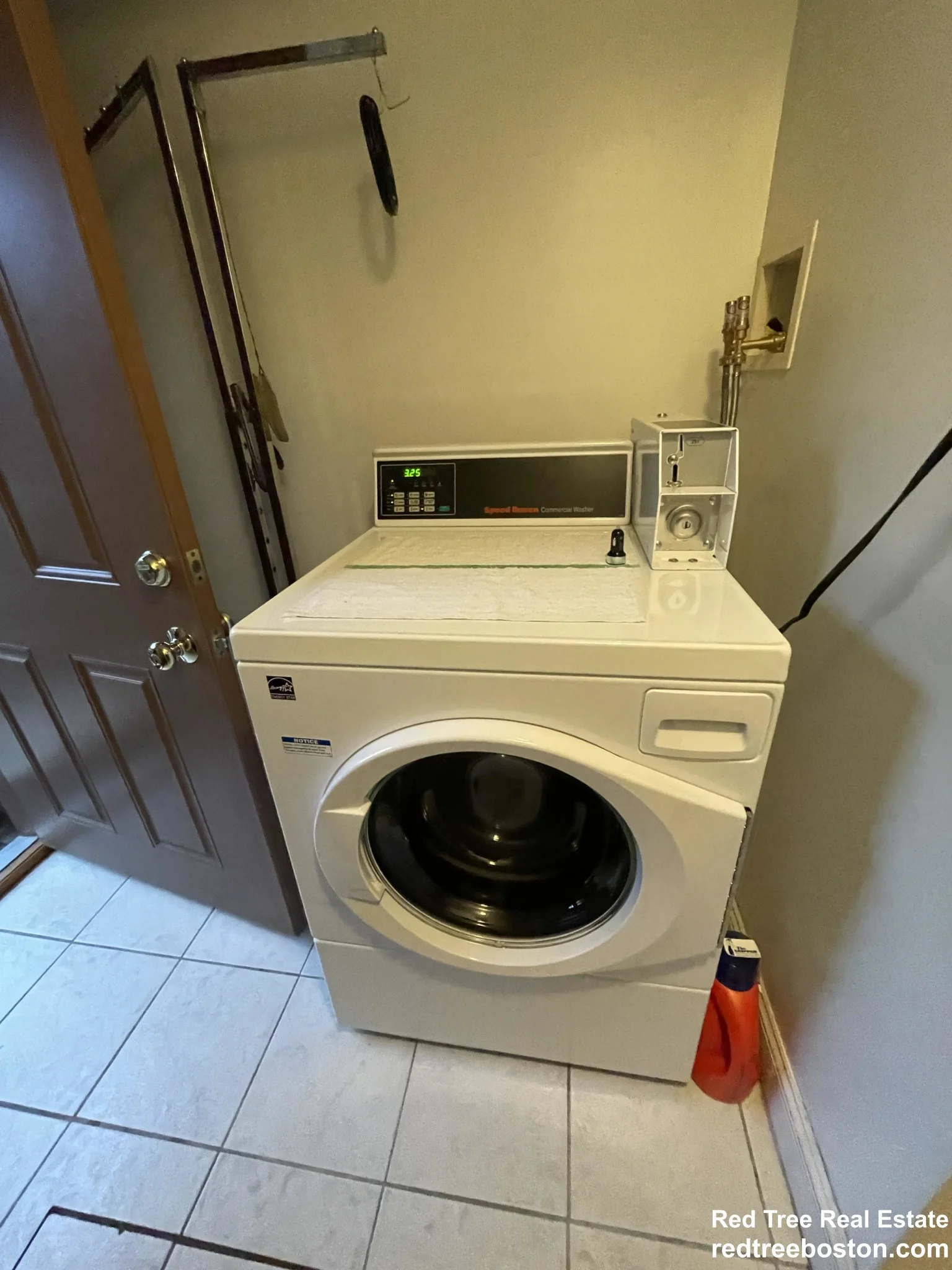 49 Dwight St, South End