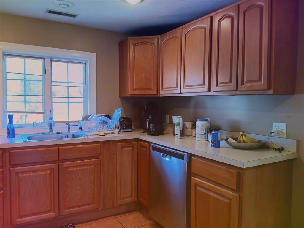 756 Moody St, Waltham