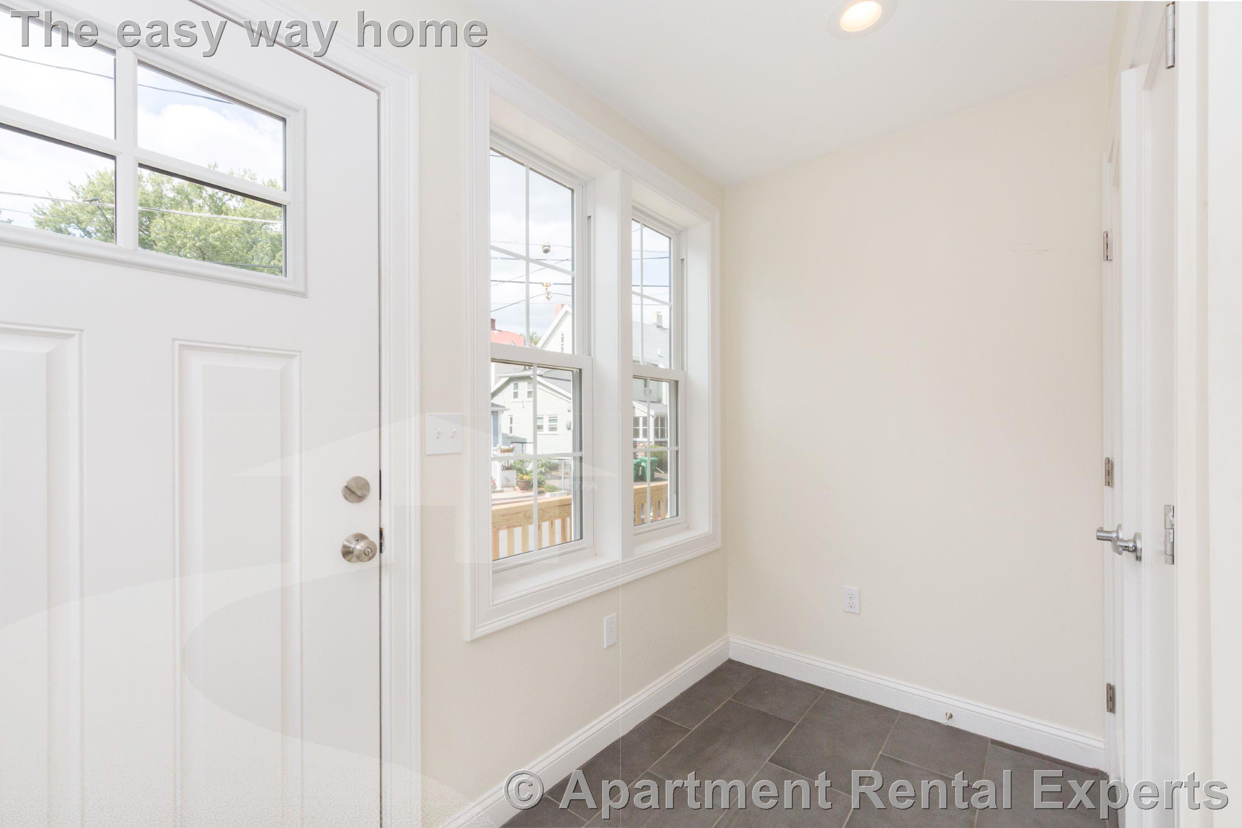 217 Arlington St, West Medford