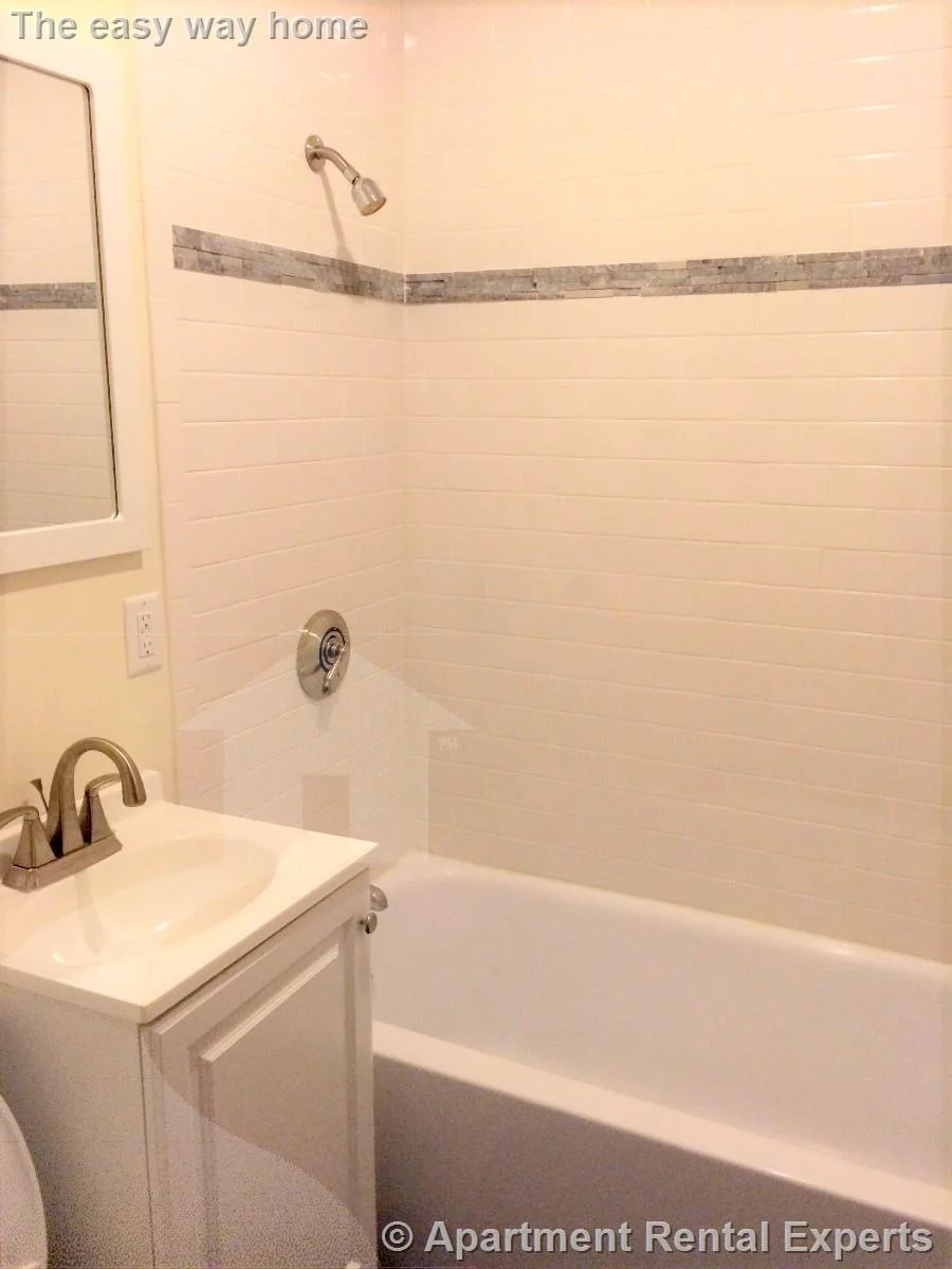 15 Taylor St, Tufts