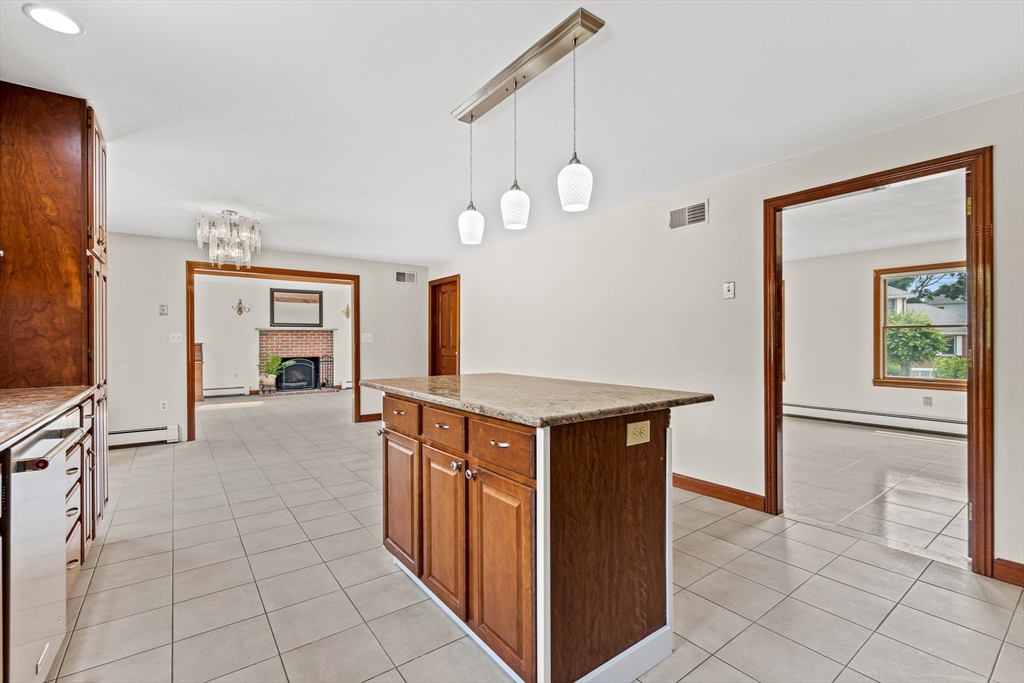 1 Via Marino, Medford