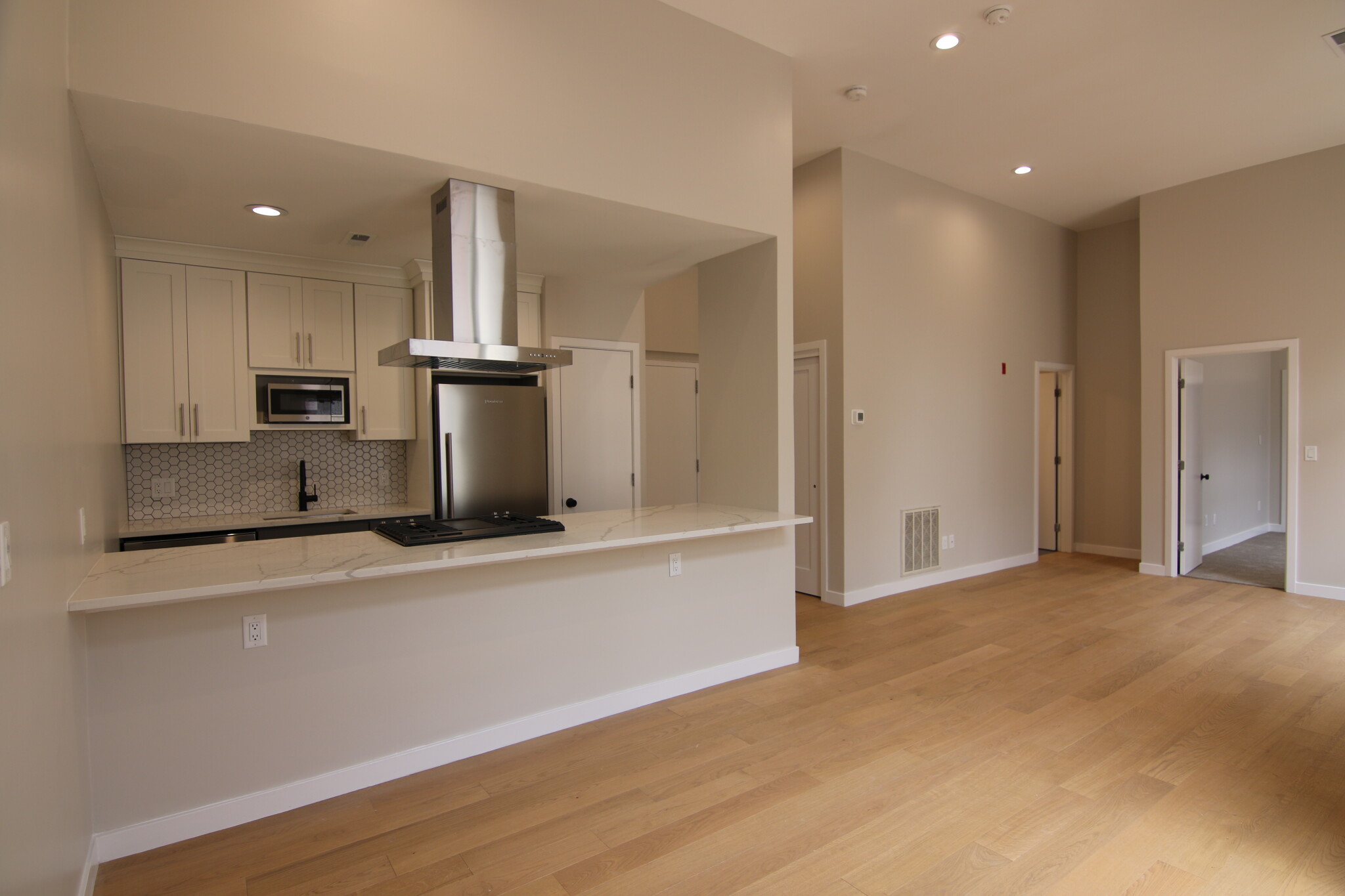 1661 Washington St, South End