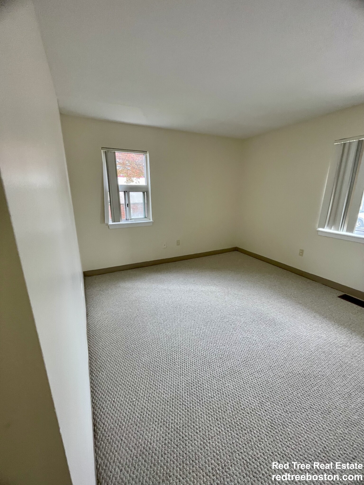 154 North Beacon St, Brighton